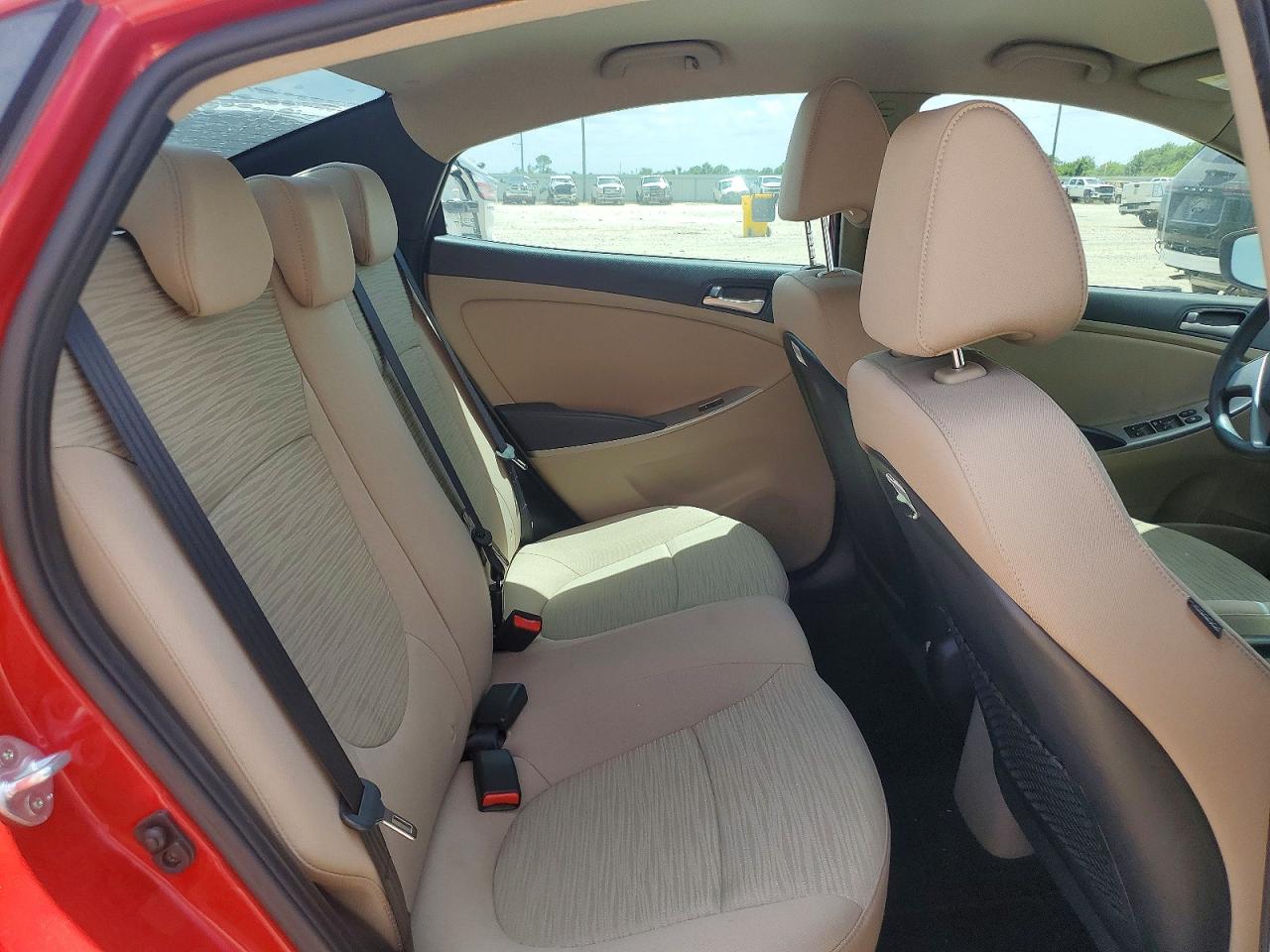 2016 HYUNDAI ACCENT