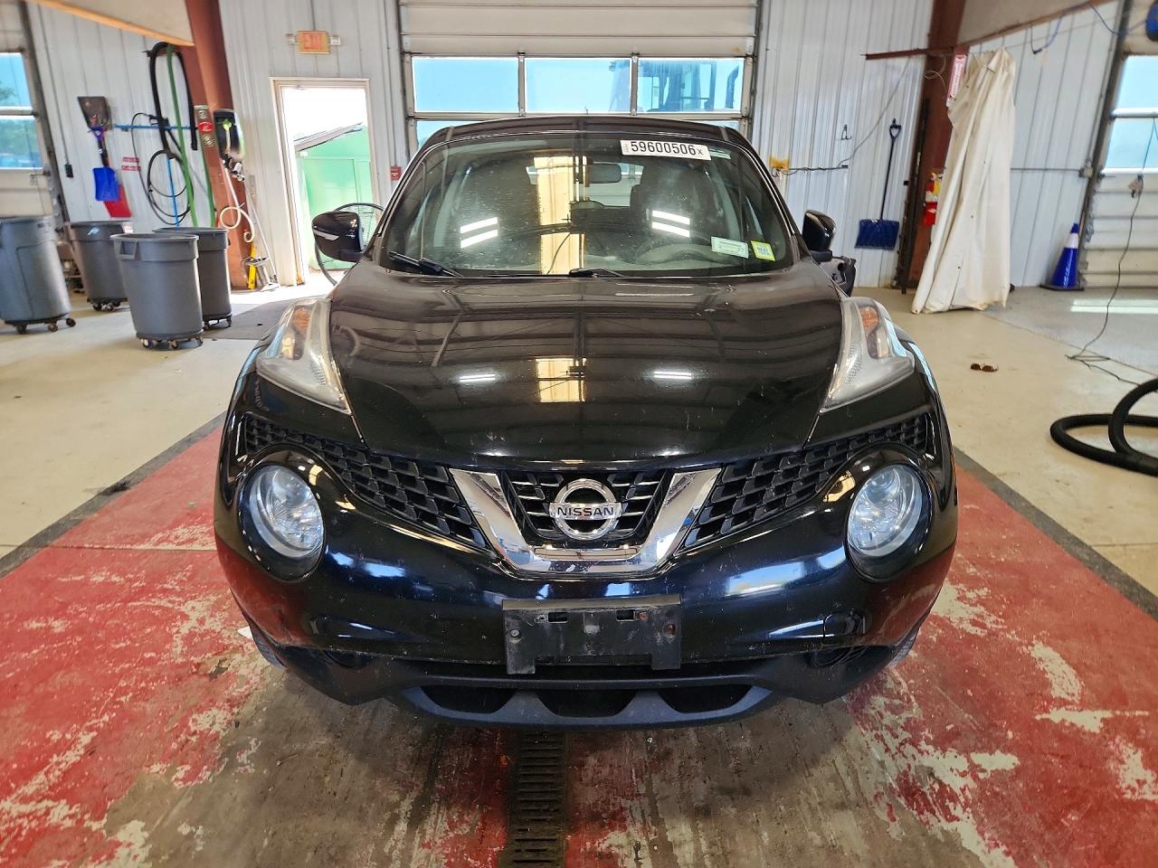 2016 NISSAN JUKE