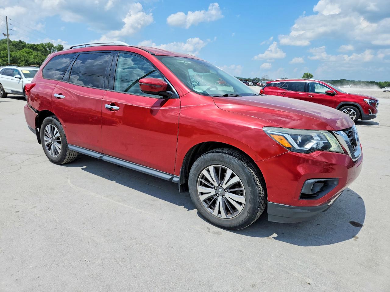 2017 NISSAN PATHFINDER