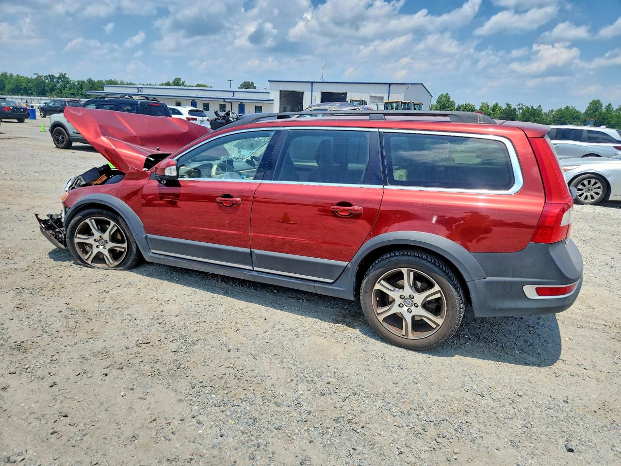 2013 VOLVO XC70