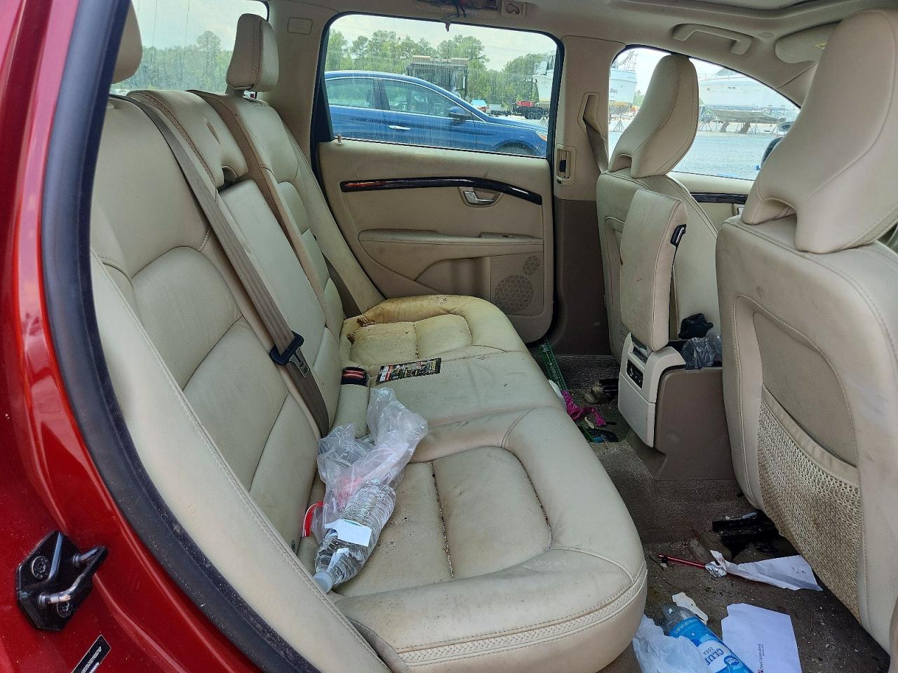 2013 VOLVO XC70