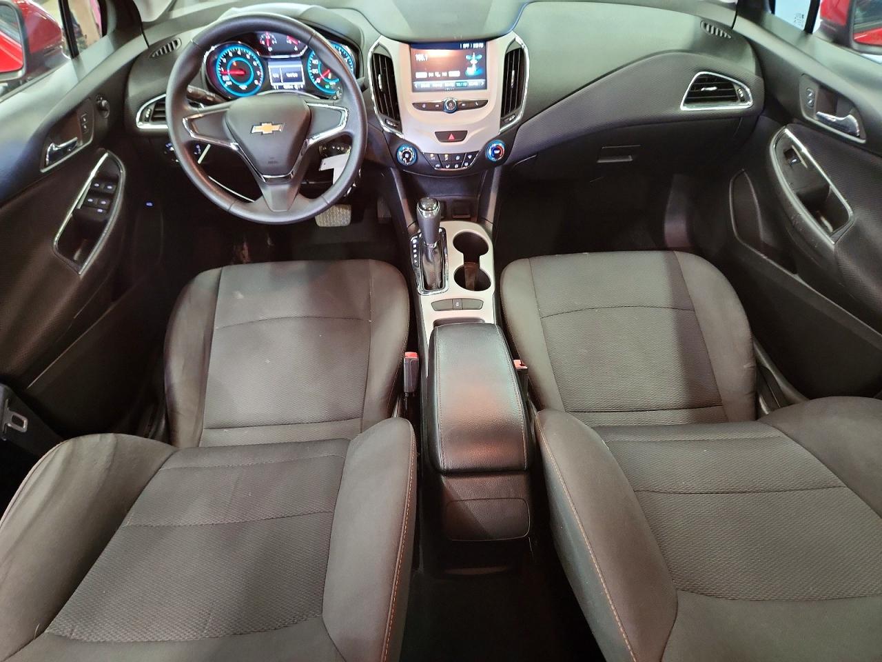 2017 CHEVROLET CRUZE