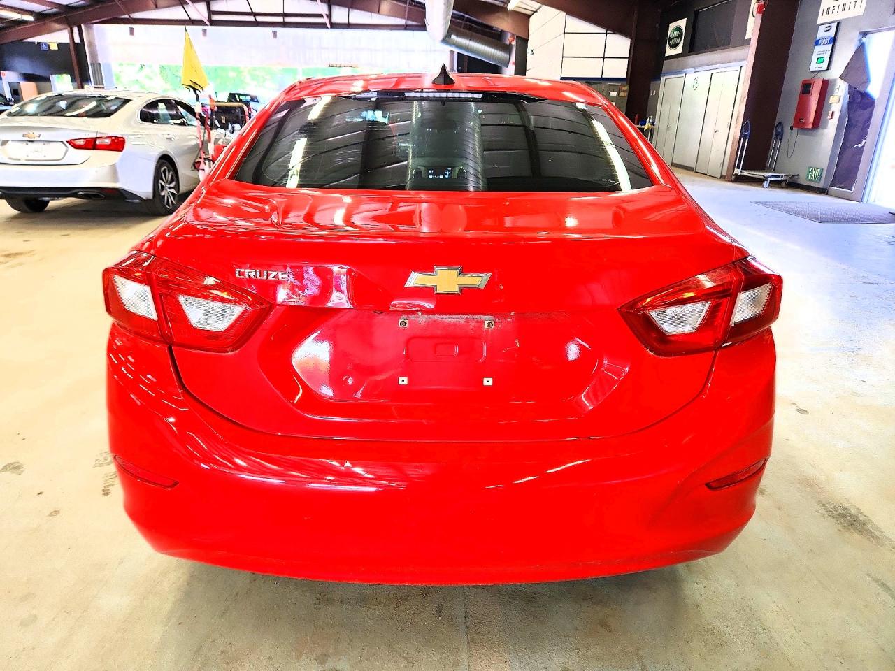 2017 CHEVROLET CRUZE