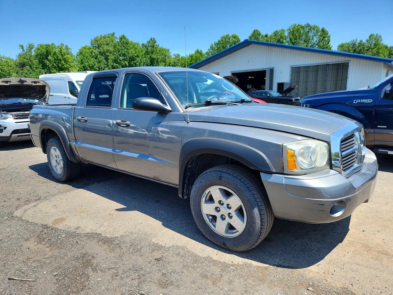 2006 DODGE DAKOTA