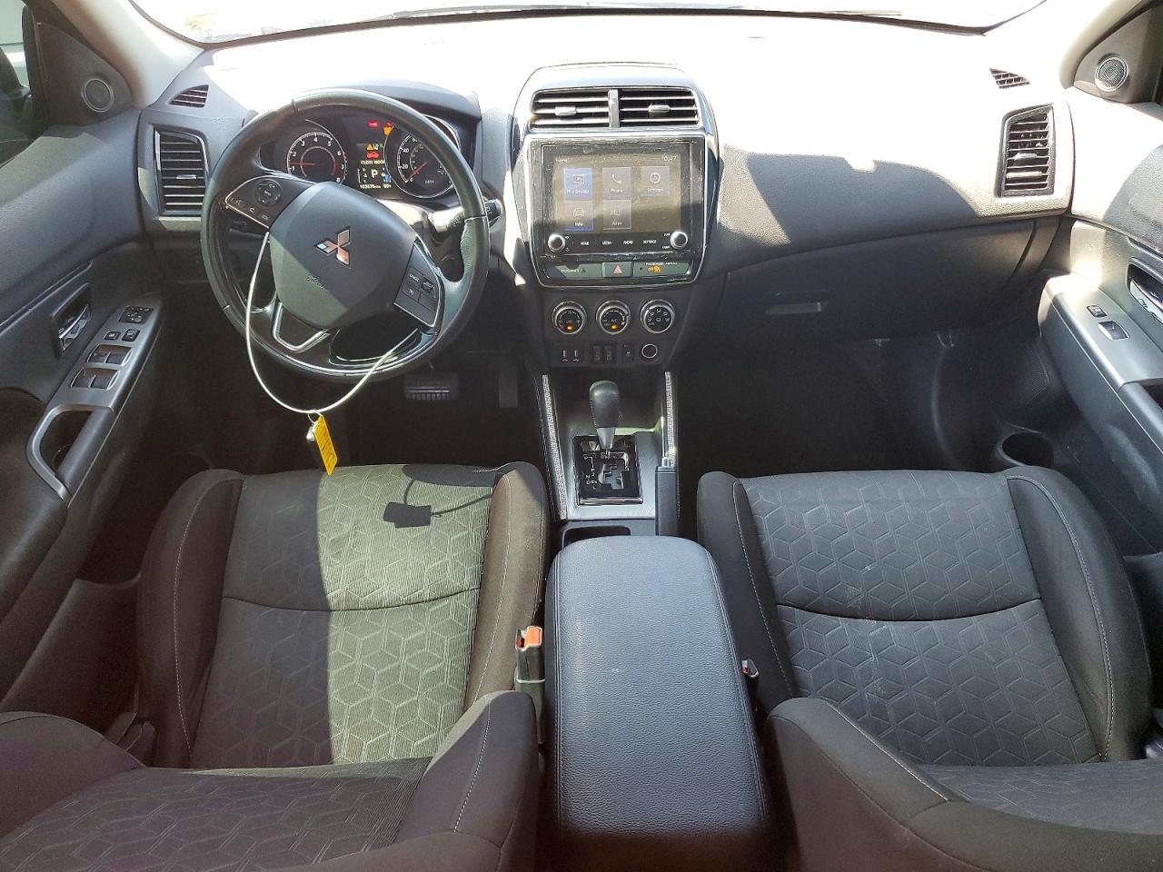 2021 MITSUBISHI OUTLANDER