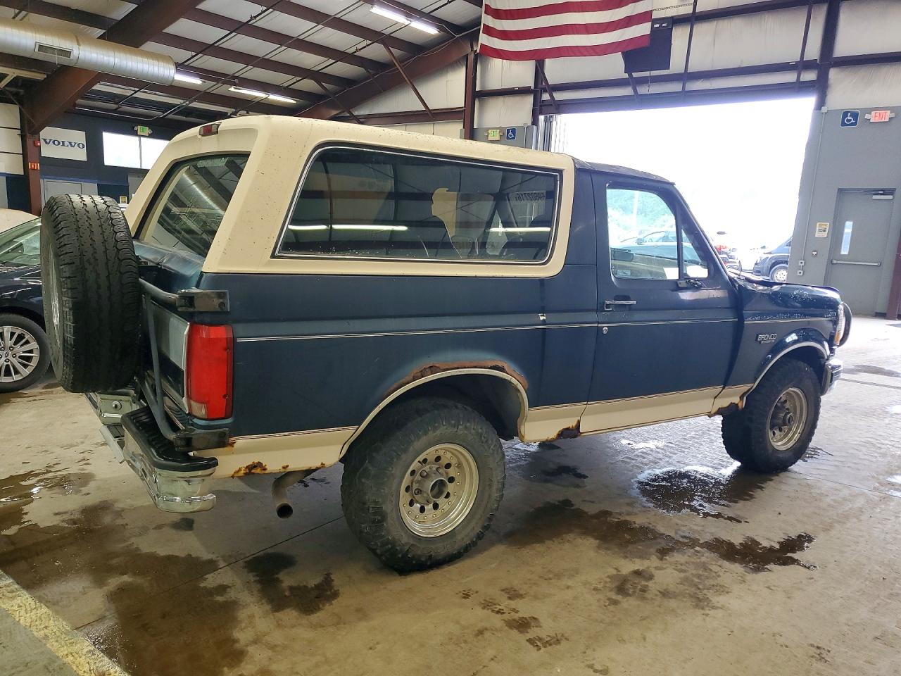 1993 FORD BRONCO