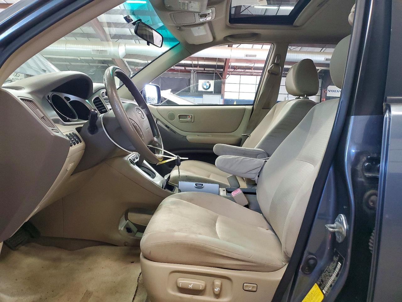 2006 TOYOTA HIGHLANDER