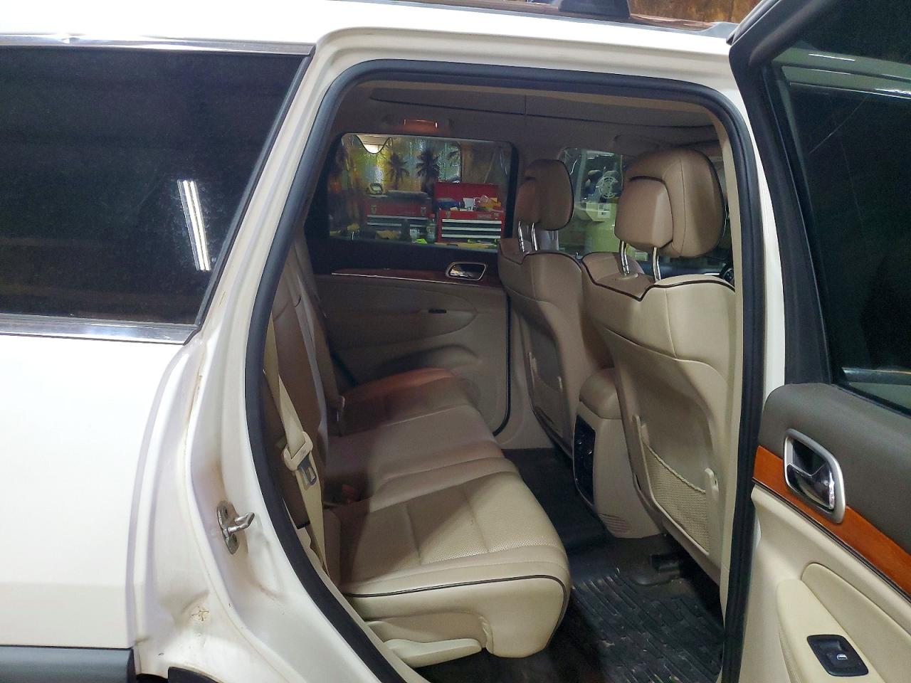 2011 JEEP CHEROKEE