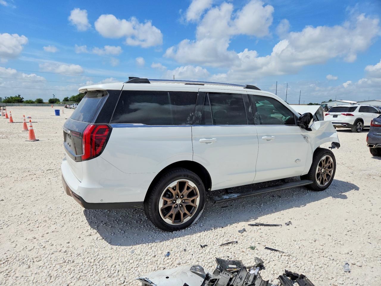 2025 FORD EXPEDITION