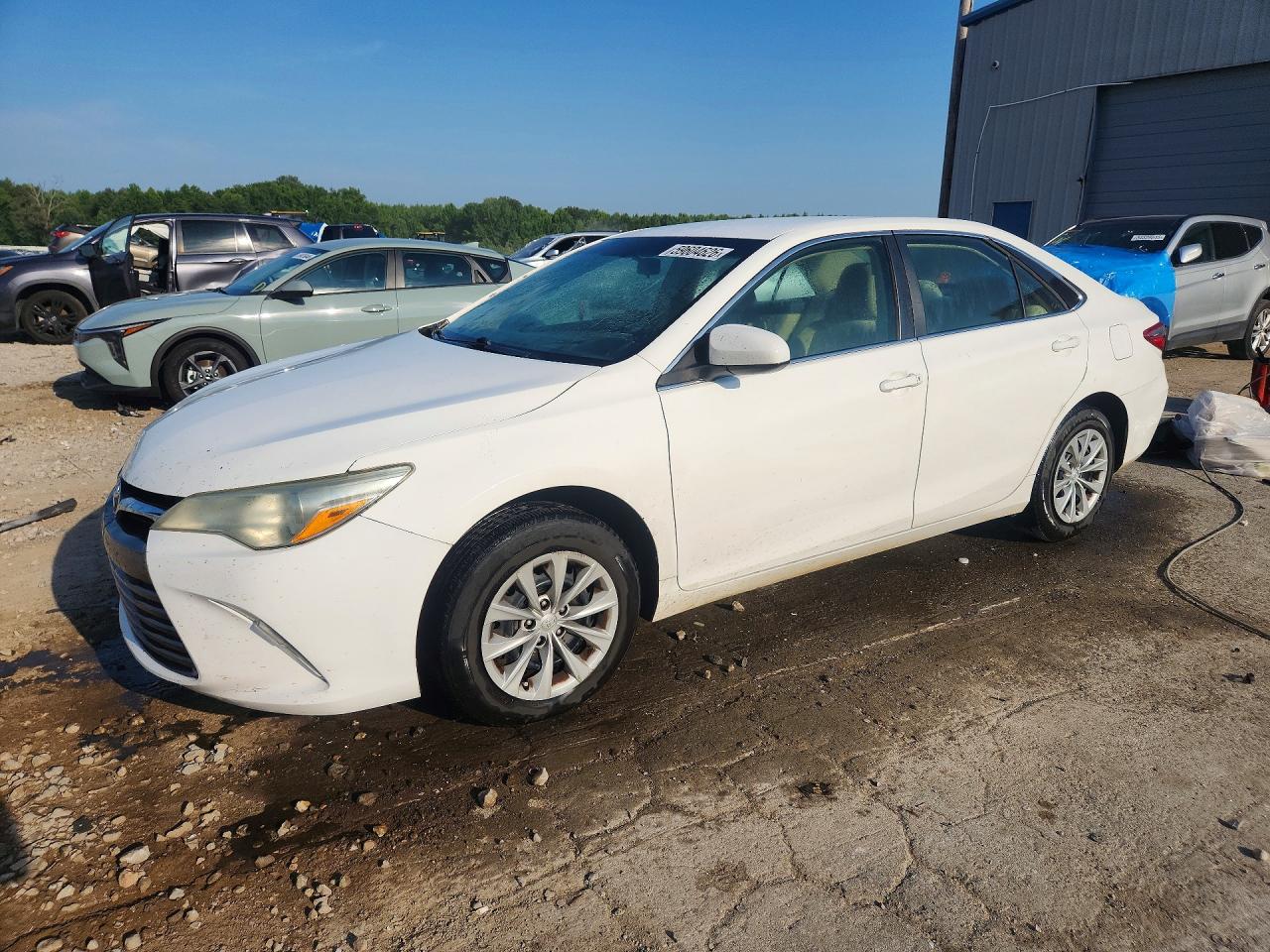 2015 TOYOTA CAMRY