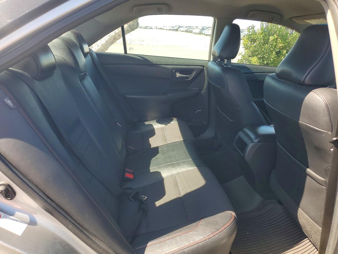 2016 TOYOTA CAMRY