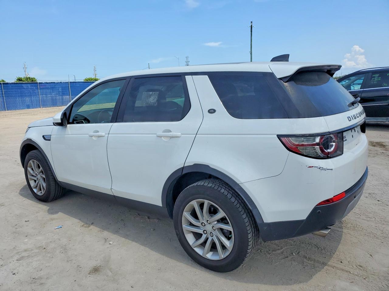 2018 LAND ROVER DISCOVERY