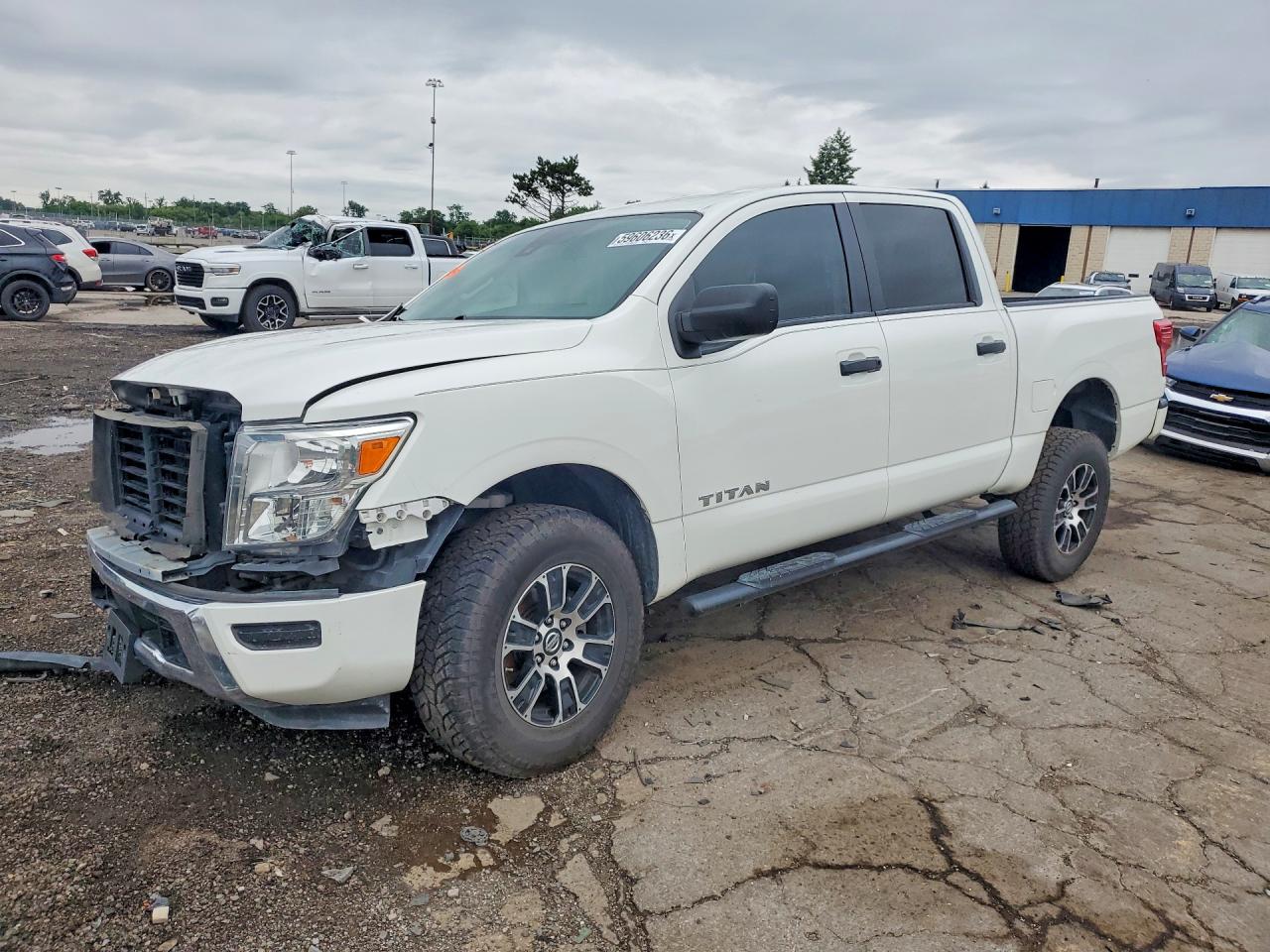 2022 NISSAN TITAN