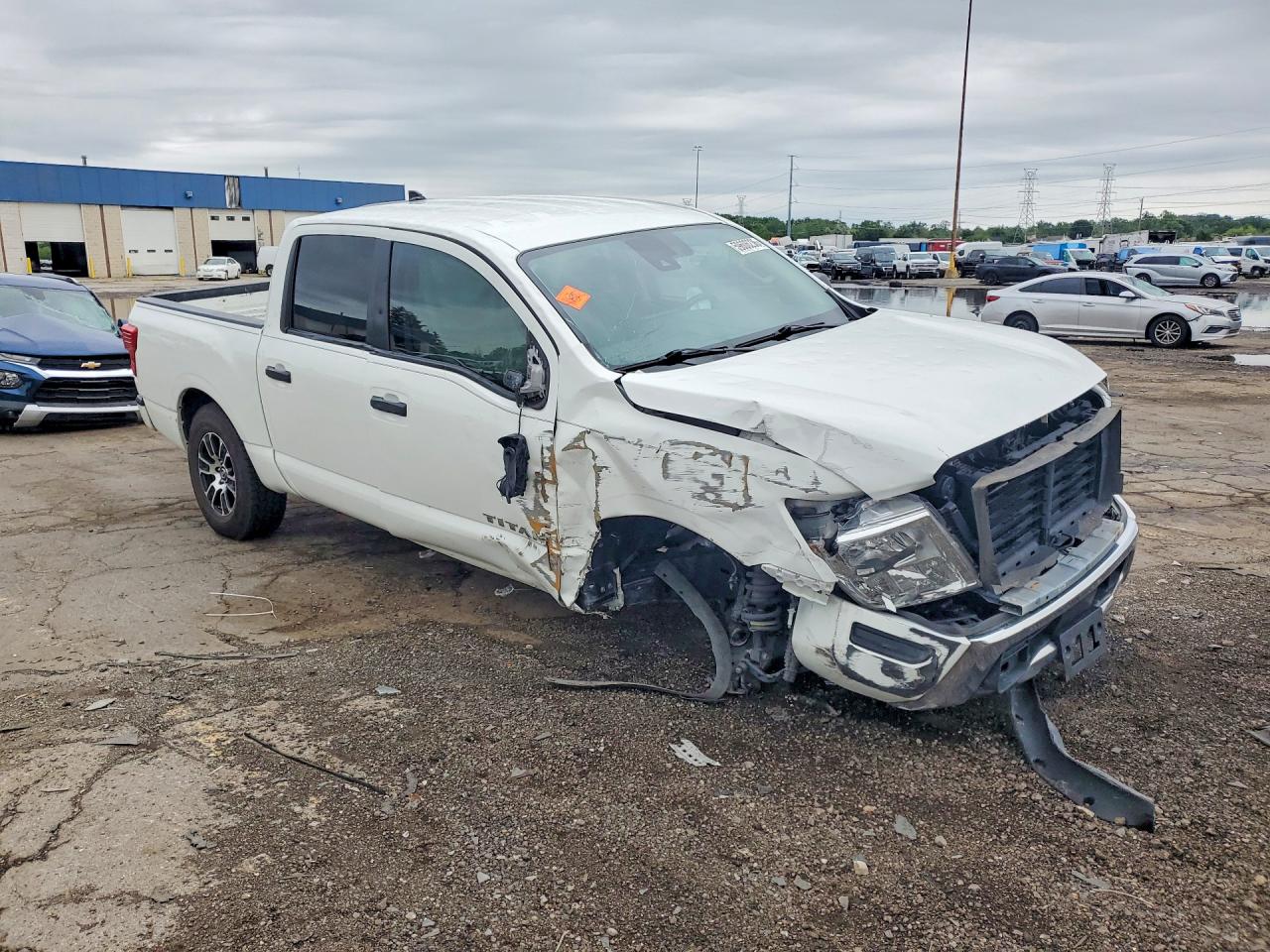 2022 NISSAN TITAN