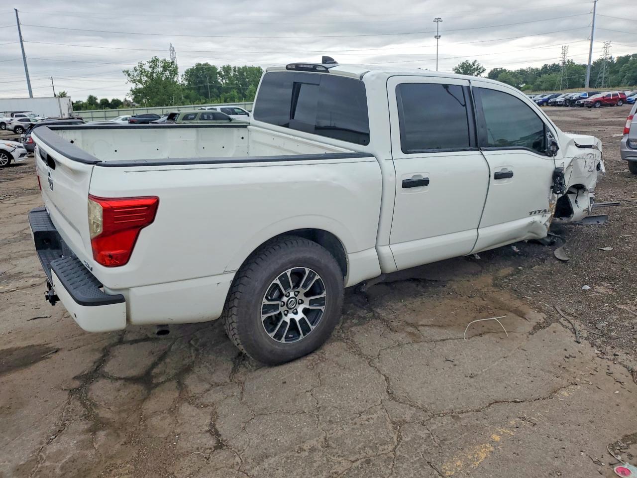 2022 NISSAN TITAN