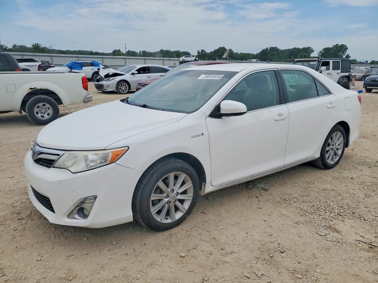 2012 TOYOTA CAMRY SOLA