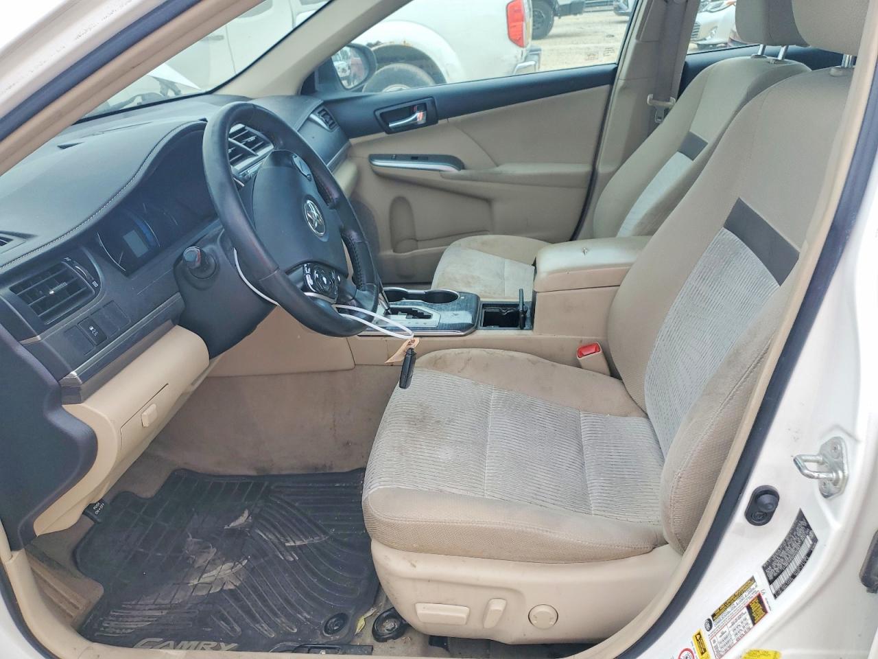 2012 TOYOTA CAMRY SOLA
