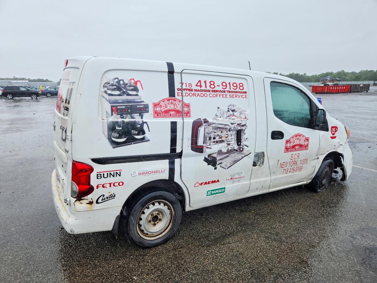 2014 NISSAN NV