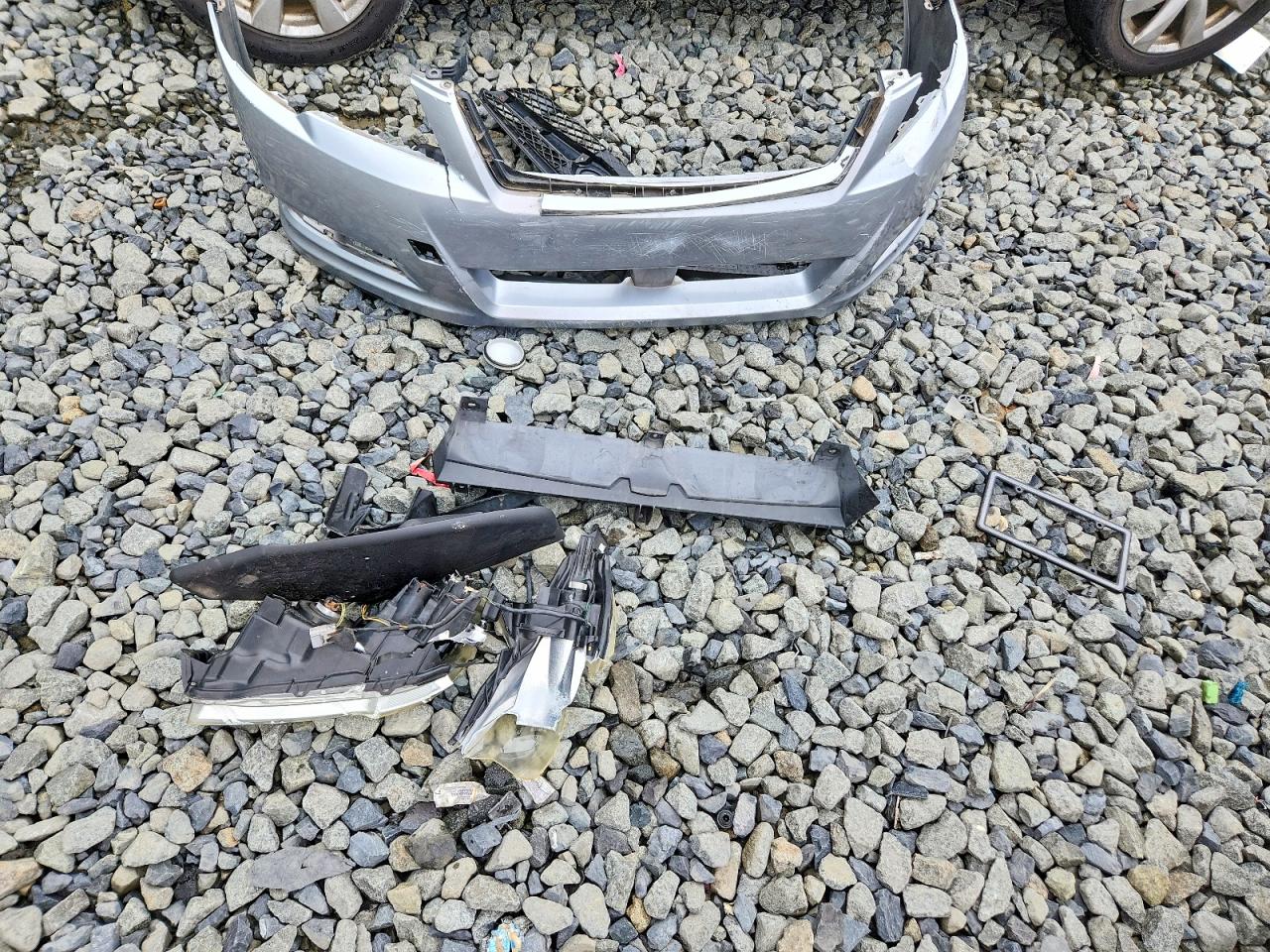 2012 SUBARU LEGACY