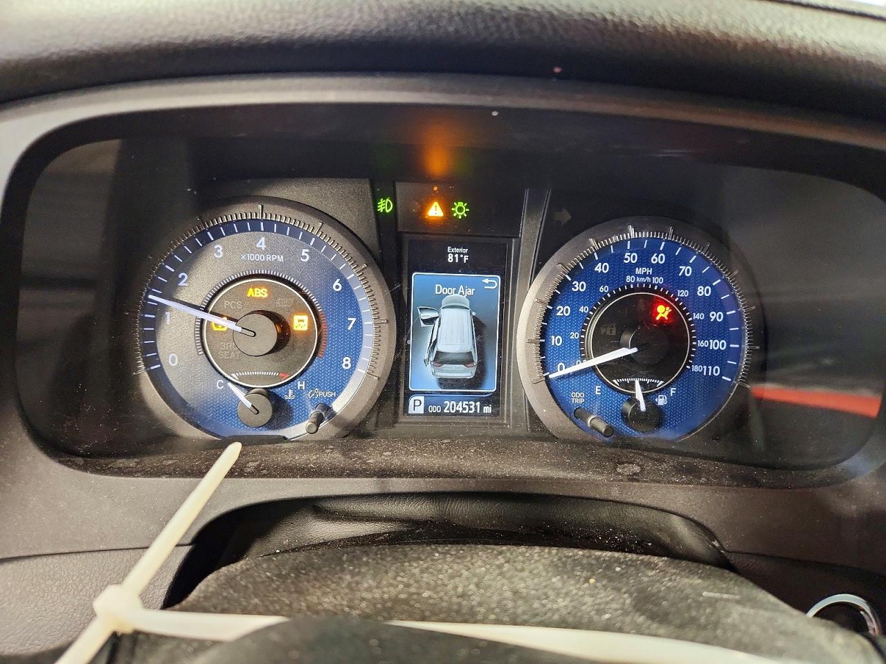 2015 TOYOTA SIENNA