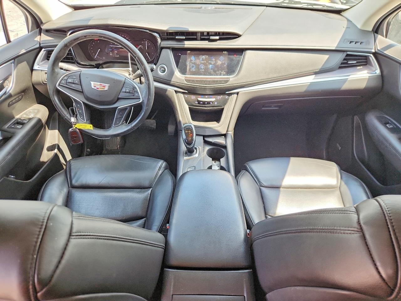 2018 CADILLAC XT5