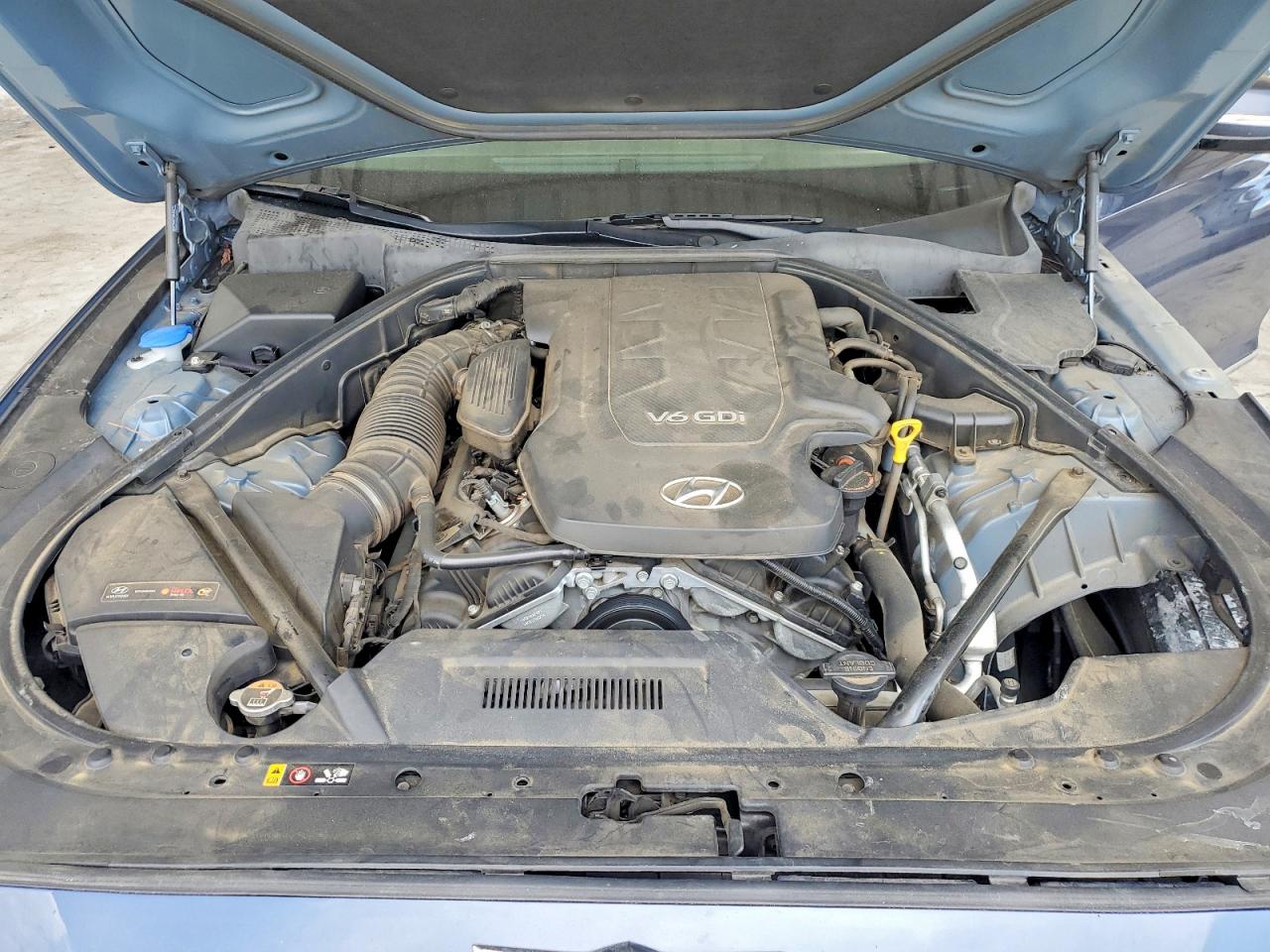 2015 HYUNDAI GENESIS
