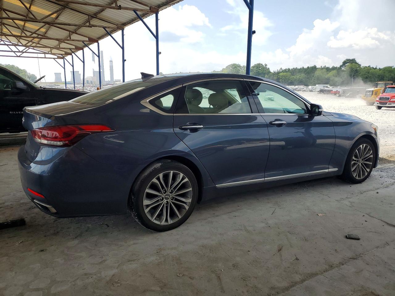 2015 HYUNDAI GENESIS
