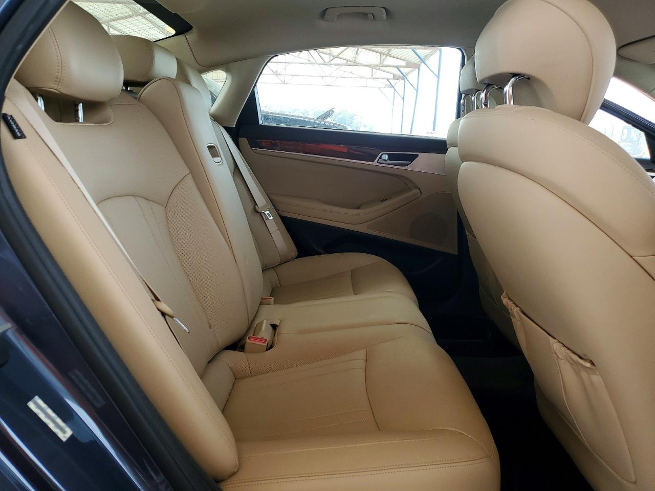 2015 HYUNDAI GENESIS