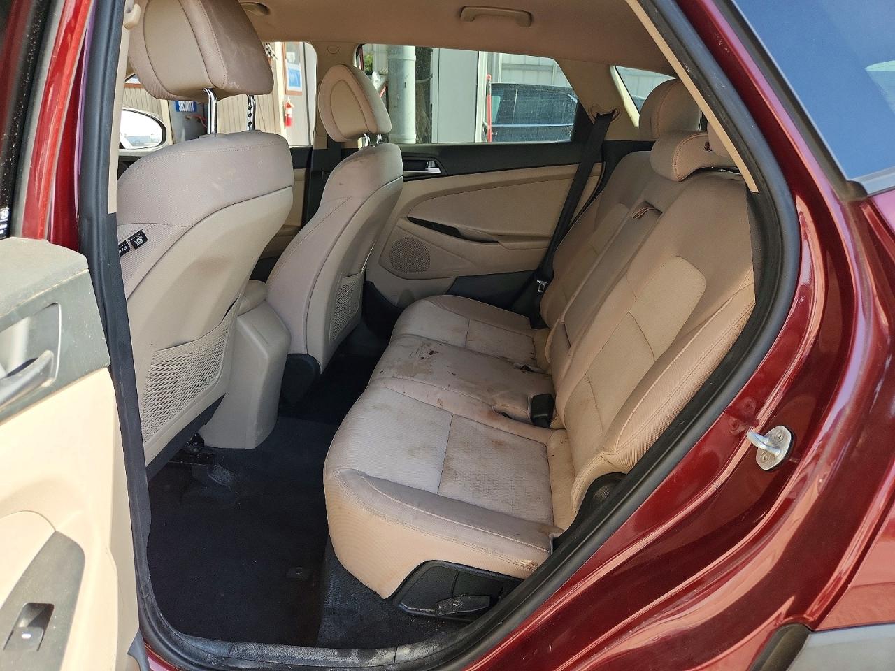 2016 HYUNDAI TUCSON