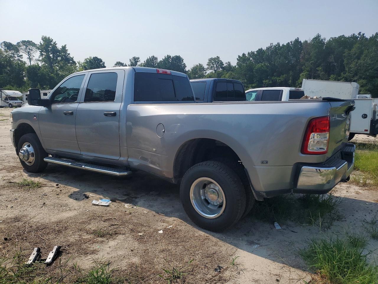 2024 RAM 3500