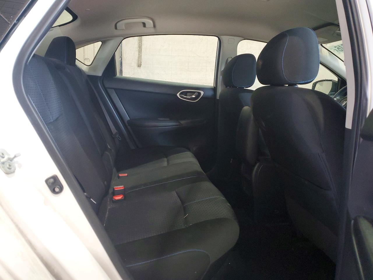 2016 NISSAN SENTRA