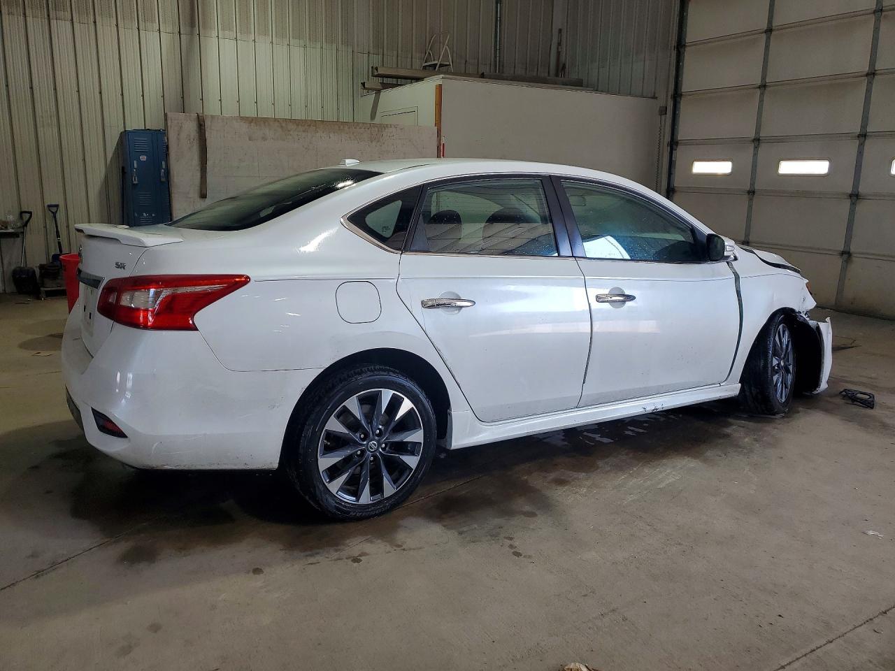 2016 NISSAN SENTRA