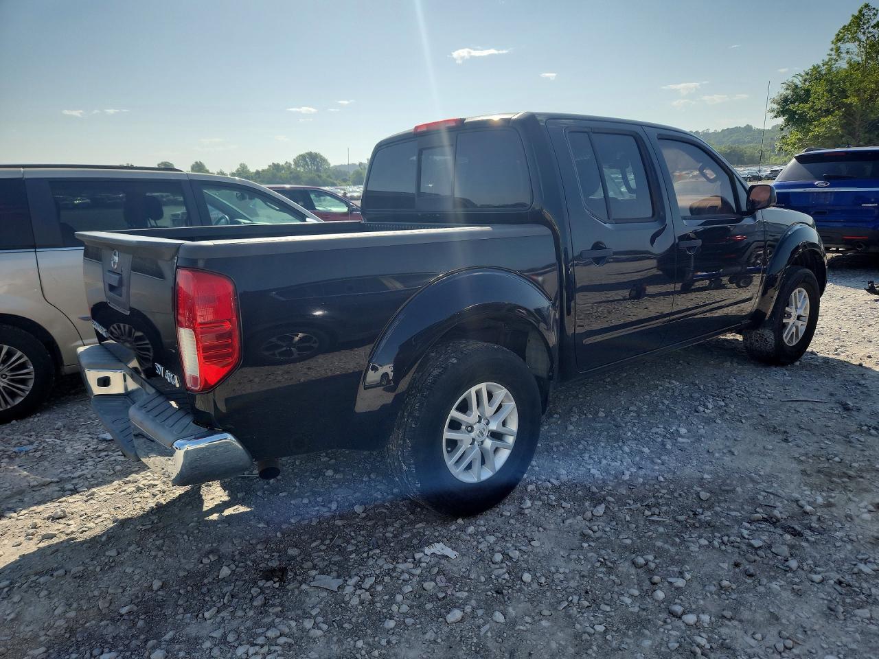 2014 NISSAN FRONTIER