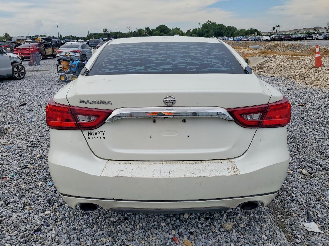 2017 NISSAN MAXIMA