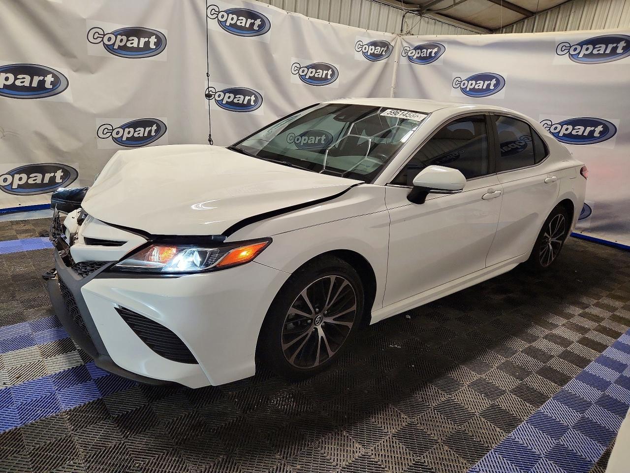 2019 TOYOTA CAMRY