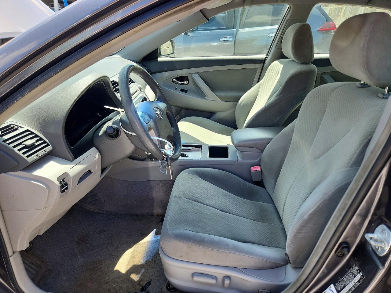 2007 TOYOTA CAMRY LE V