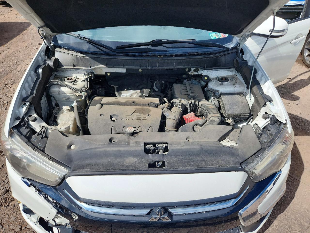 2018 MITSUBISHI OUTLANDER