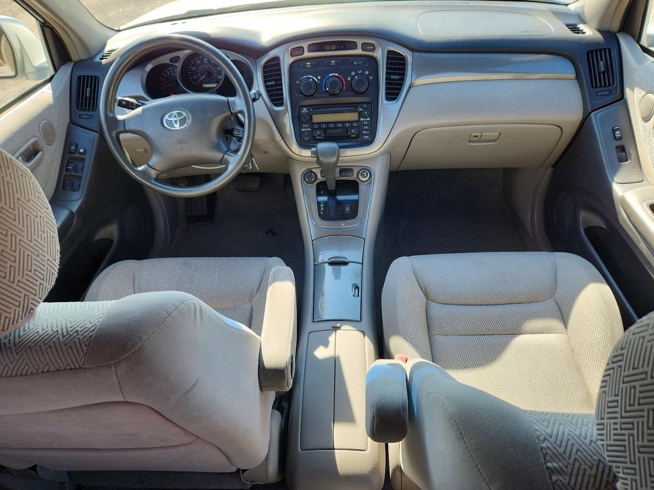 2003 TOYOTA HIGHLANDER