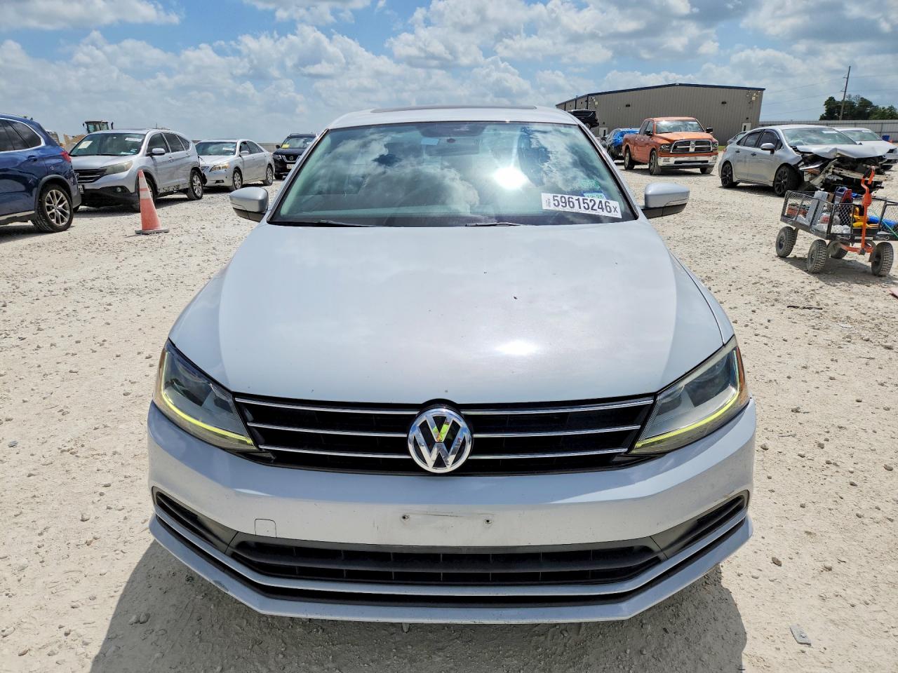 2017 VOLKSWAGEN JETTA