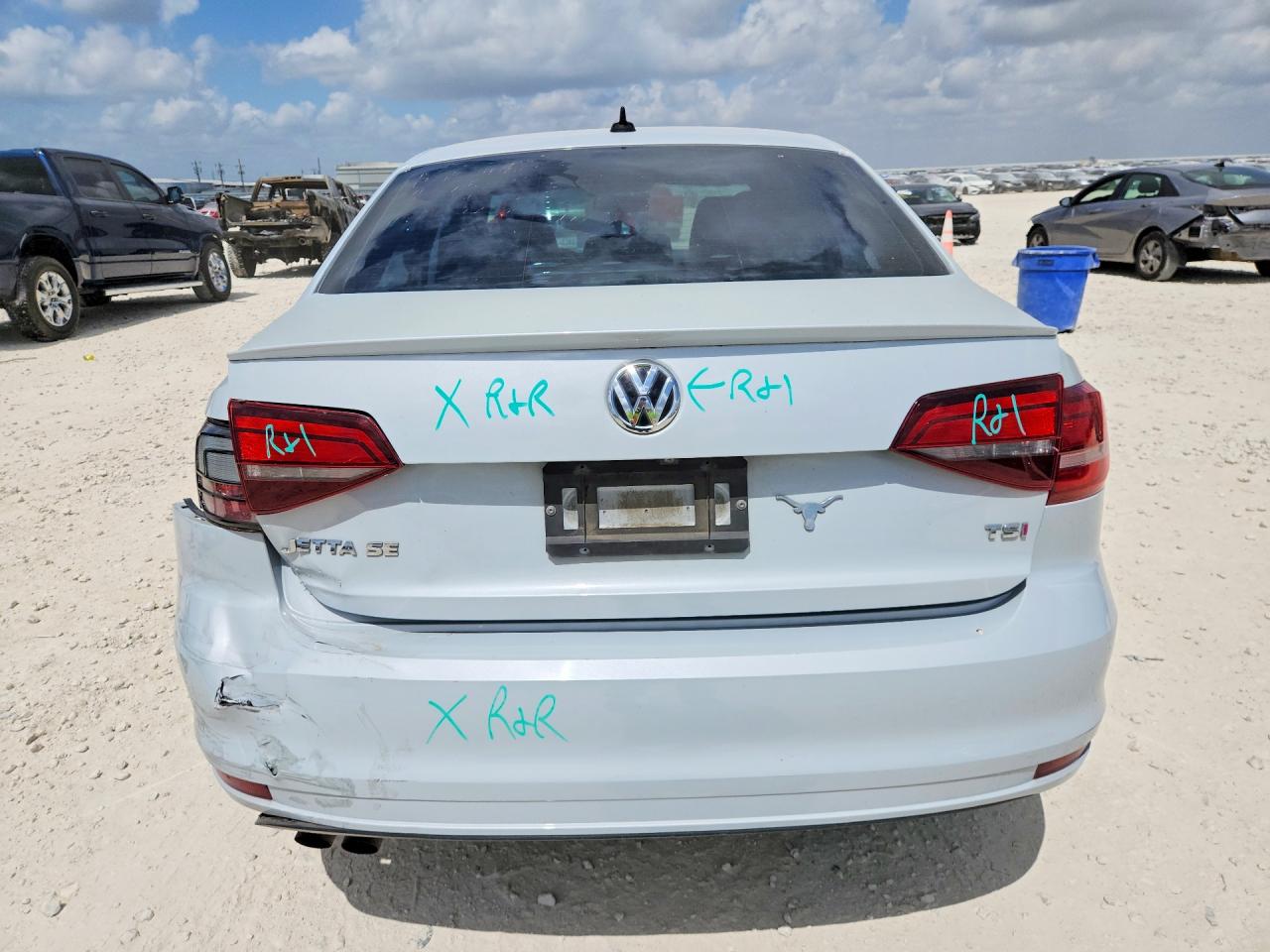 2017 VOLKSWAGEN JETTA
