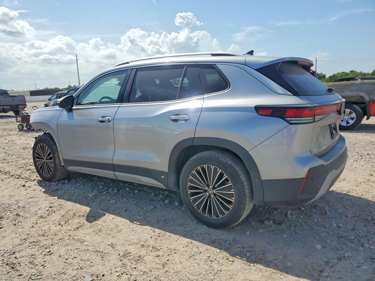 2026 VOLKSWAGEN TIGUAN