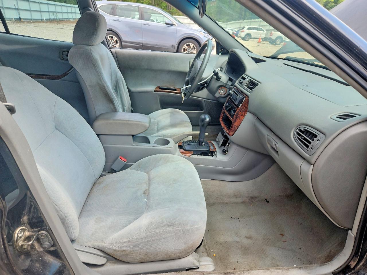 2000 MITSUBISHI GALANT ES