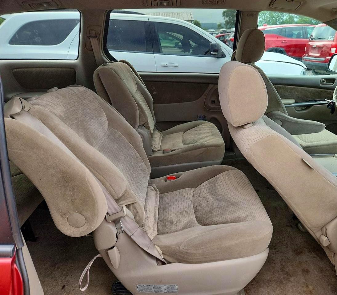2007 TOYOTA SIENNA