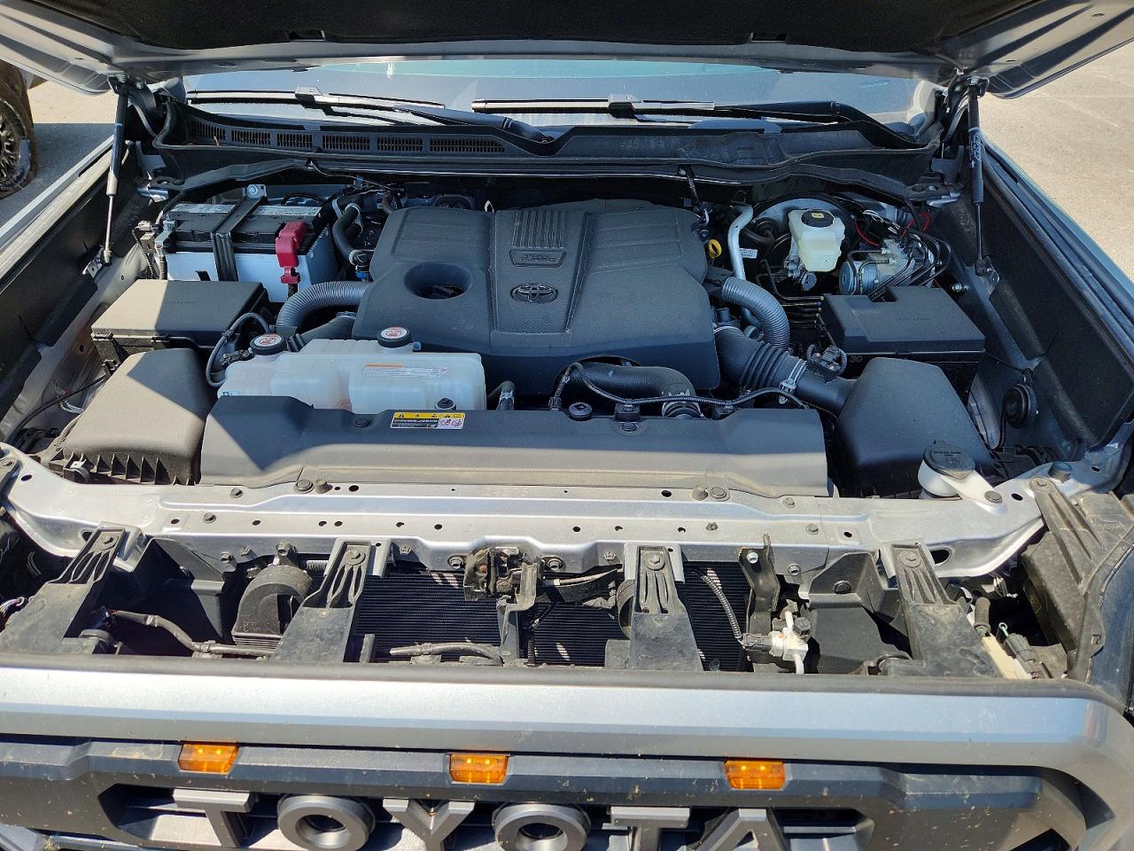 2024 TOYOTA TUNDRA