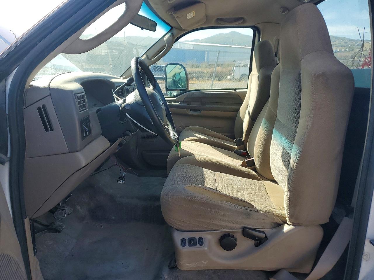 2004 FORD F550