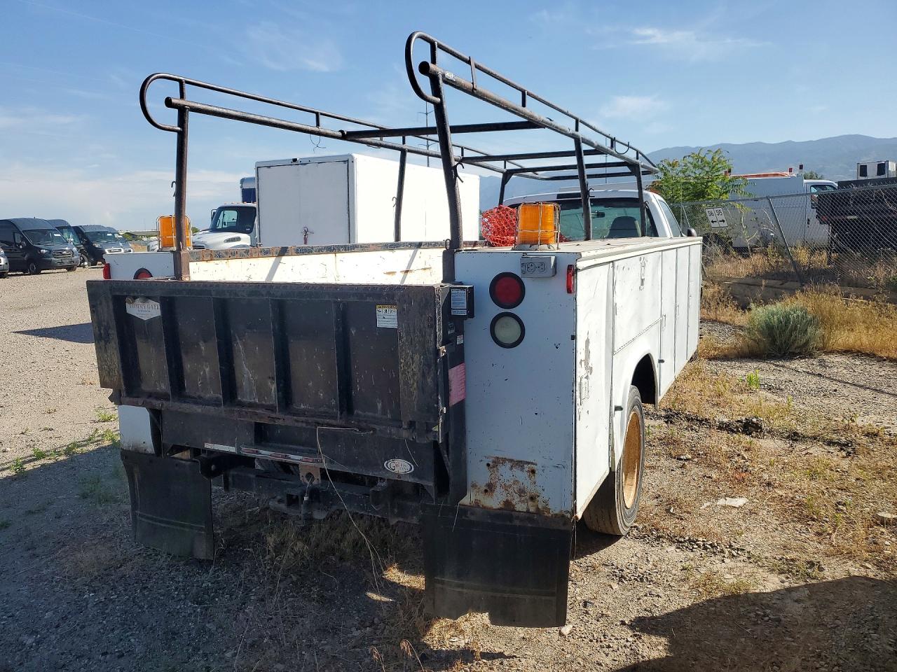 2004 FORD F550