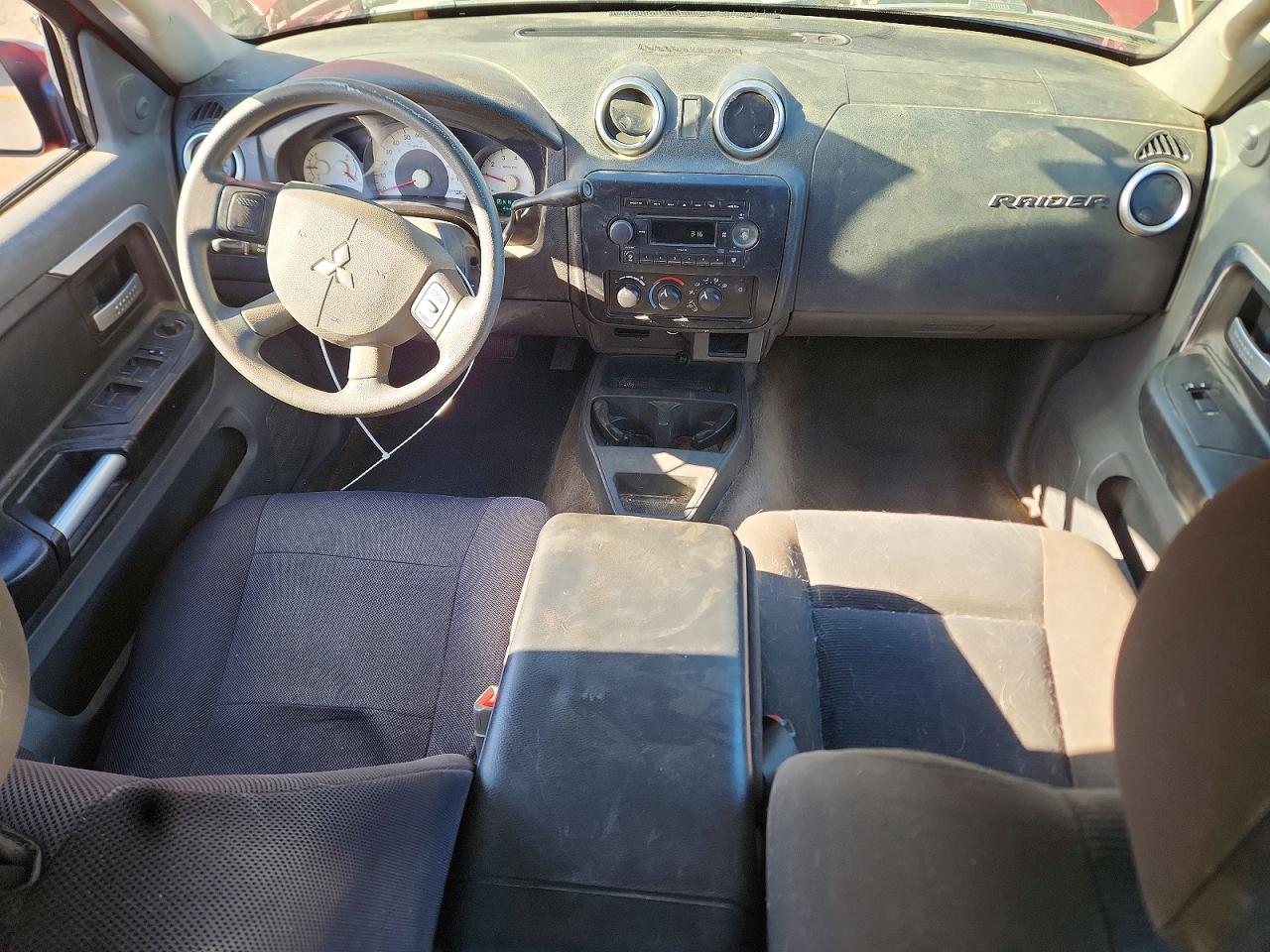 2007 MITSUBISHI RAIDER
