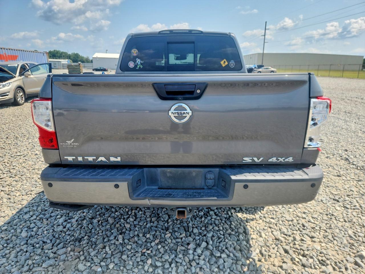 2019 NISSAN TITAN