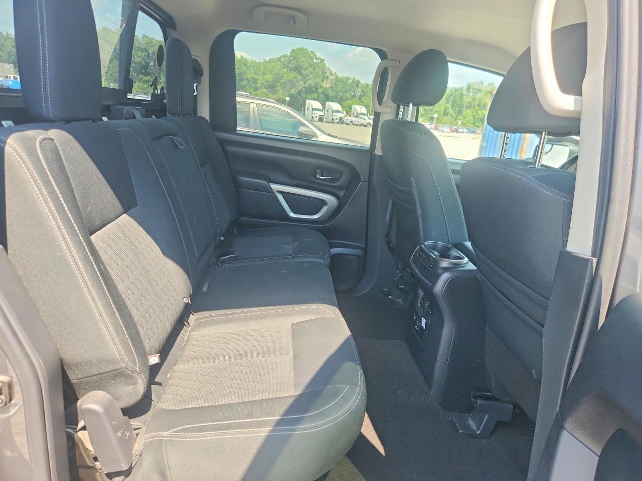 2019 NISSAN TITAN