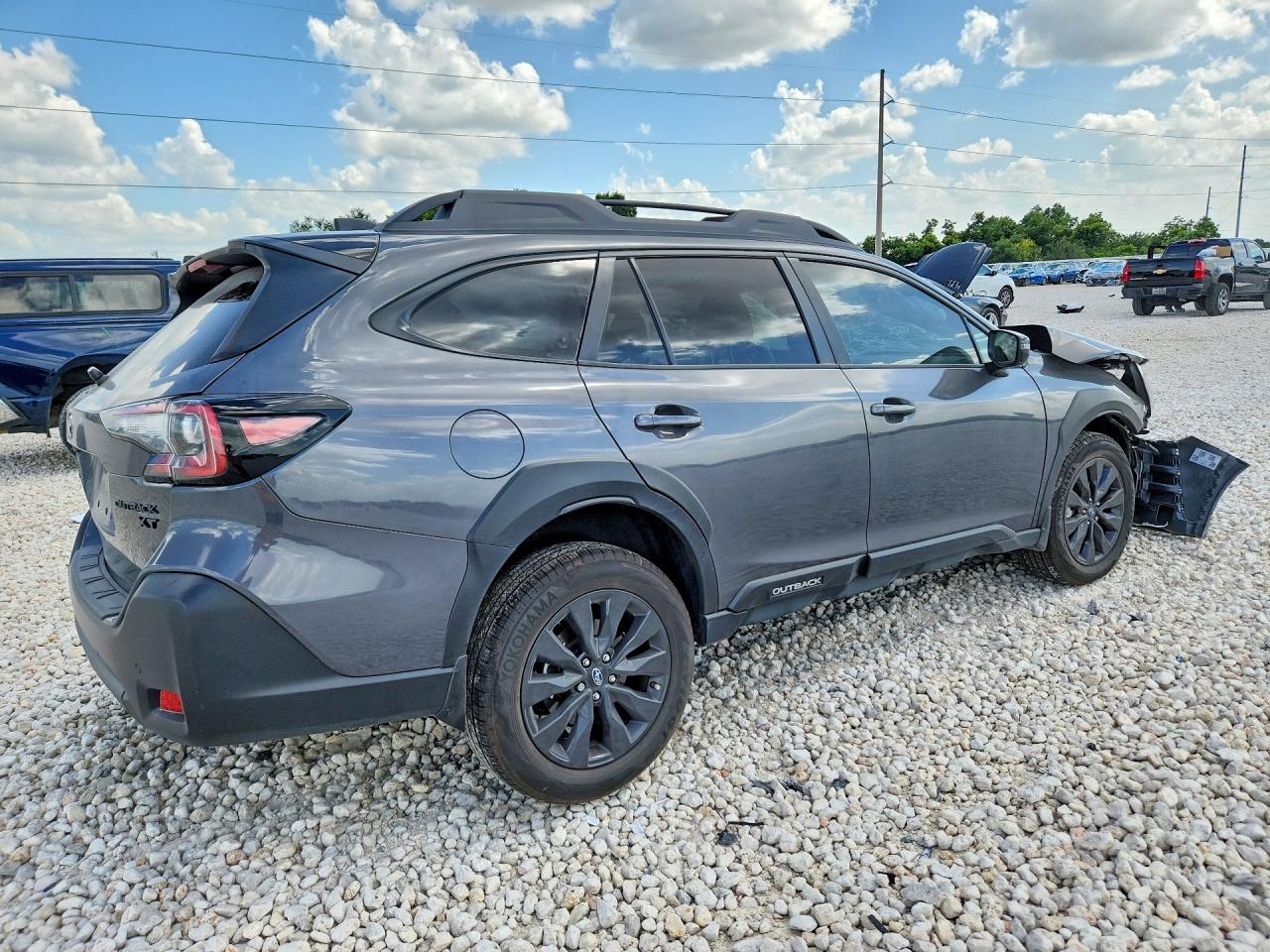 2025 SUBARU OUTBACK
